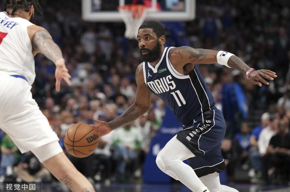 从内线防守 从内线防守