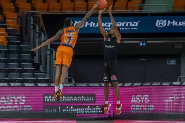 它并非靠蛮 它并非靠蛮