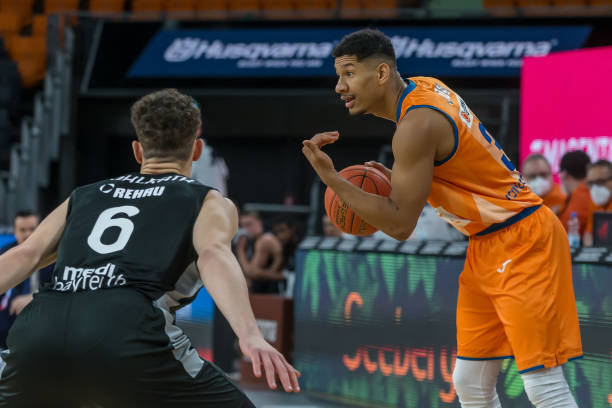 更需要在高 更需要在高