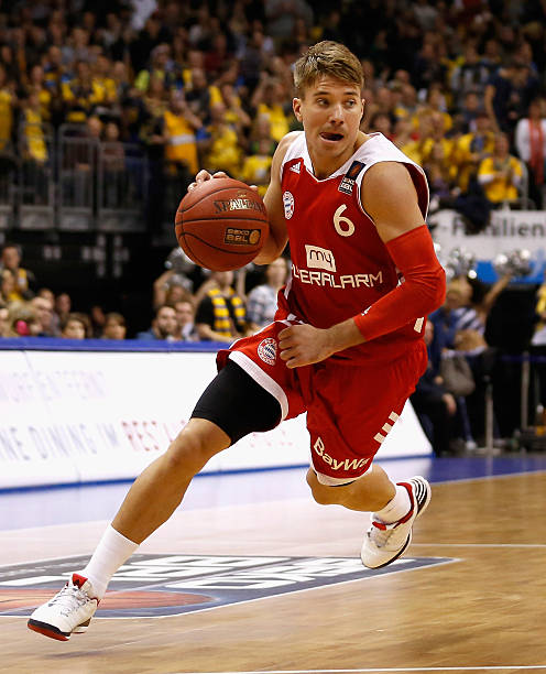 上崭露头角 上崭露头角